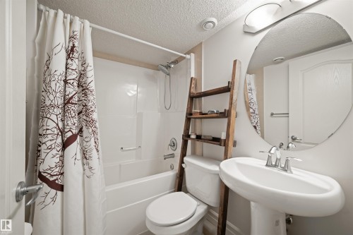 525 173A Street, Edmonton, AB 