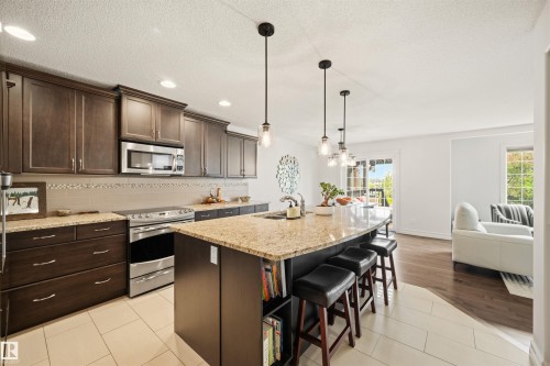 525 173A Street, Edmonton, AB 
