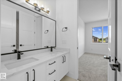 34 Avonlea Way, Spruce Grove, AB 