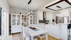 Dining area - 