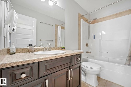 32 Harrington Bay, Spruce Grove, AB 