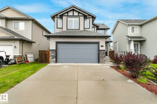32 Harrington Bay, Spruce Grove, AB 