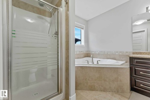 32 Harrington Bay, Spruce Grove, AB 