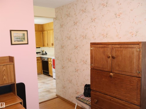 Image quality insufficient for description - 58403 Rr 60, Rural Barrhead County, AB - Indoor Photo Showing Other Room