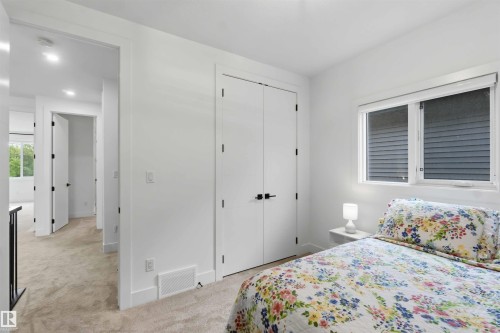 Welcome to 1527 Esaiw Place NW - 1527 Esaiw Place Nw, Edmonton, AB - Indoor Photo Showing Bedroom