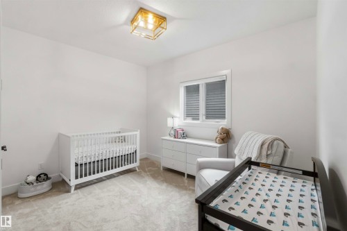 Welcome to 1527 Esaiw Place NW - 1527 Esaiw Place Nw, Edmonton, AB - Indoor Photo Showing Bedroom
