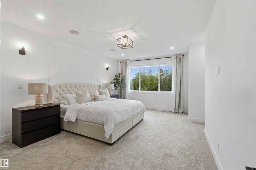 Welcome to 1527 Esaiw Place NW - 1527 Esaiw Place Nw, Edmonton, AB - Indoor Photo Showing Bedroom