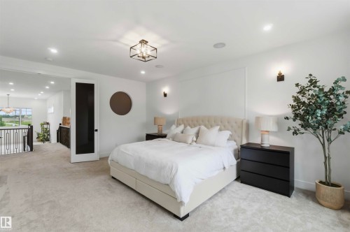 Welcome to 1527 Esaiw Place NW - 1527 Esaiw Place Nw, Edmonton, AB - Indoor Photo Showing Bedroom