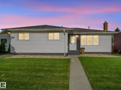 9207 169 Street NW  Edmonton, AB T5R 2X3