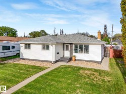 9207 169 Street NW  Edmonton, AB T5R 2X3