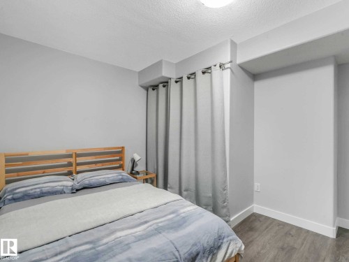 Image quality insufficient for description - 9207 169 Street, Edmonton, AB - Indoor Photo Showing Bedroom