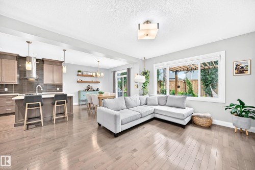 10 Spring Bay, Spruce Grove, AB 