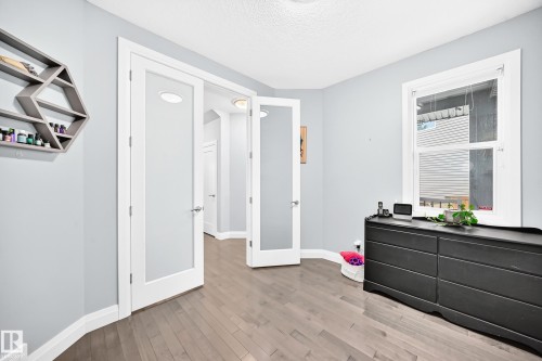 10 Spring Bay, Spruce Grove, AB 