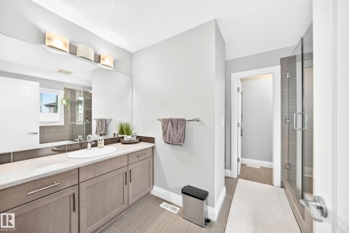 10 Spring Bay, Spruce Grove, AB 