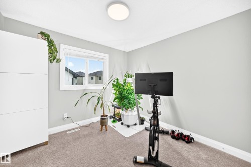 10 Spring Bay, Spruce Grove, AB 