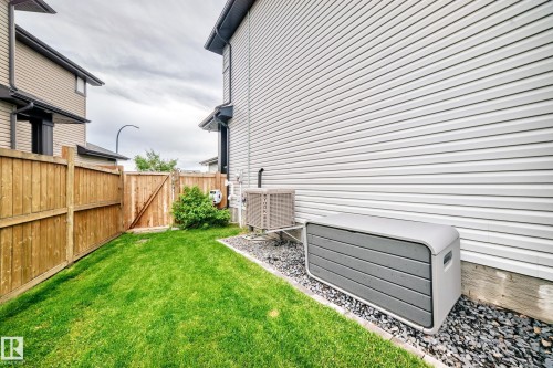 10 Spring Bay, Spruce Grove, AB 
