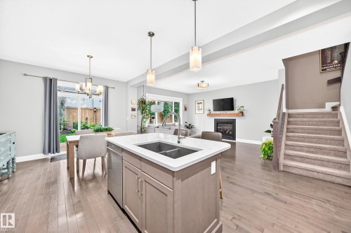 10 Spring Bay, Spruce Grove, AB 