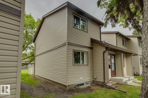 Property exterior - 1131 Hooke Road, Edmonton, AB 
