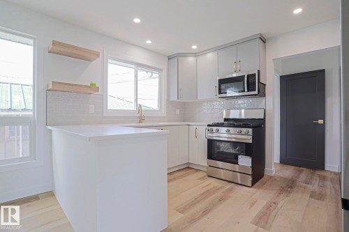 7607 137 Avenue, Edmonton, AB 