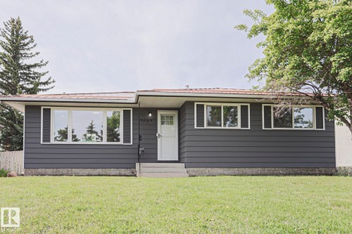 7607 137 Avenue, Edmonton, AB 