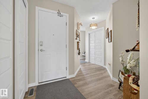 4711 25 Avenue, Edmonton, AB 