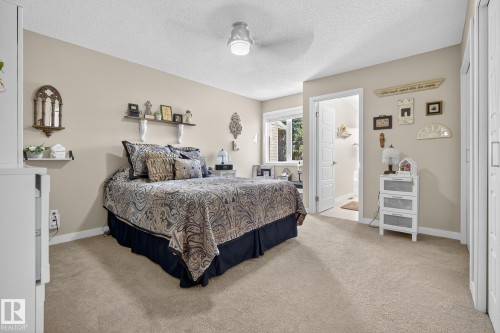 4711 25 Avenue, Edmonton, AB 