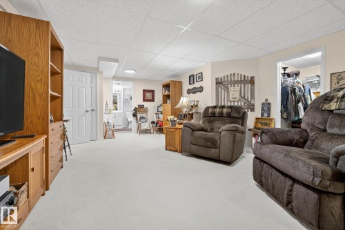 4711 25 Avenue, Edmonton, AB 