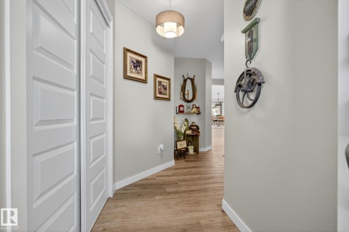 4711 25 Avenue, Edmonton, AB 