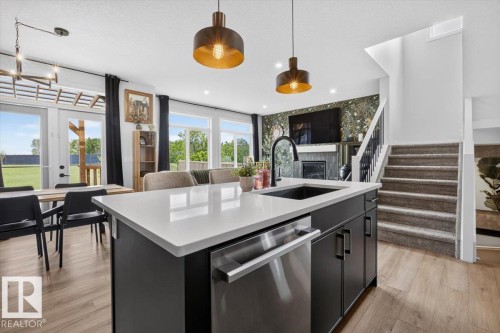 24 Maple Crescent, Gibbons, AB 