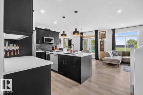 24 Maple Crescent, Gibbons, AB 