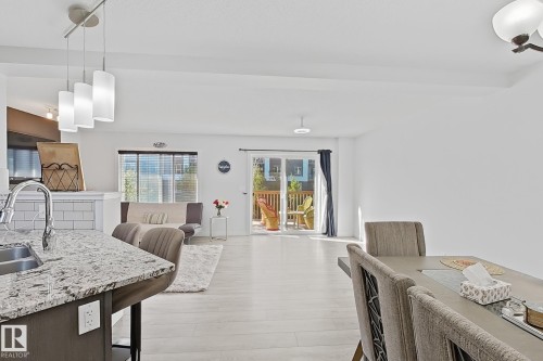 228 42 Avenue Nw, Edmonton, AB 