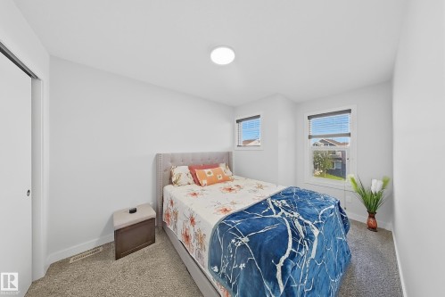 228 42 Avenue Nw, Edmonton, AB 
