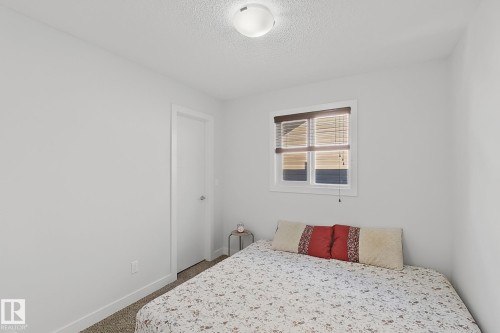 228 42 Avenue Nw, Edmonton, AB 