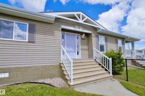 3000 Aspen Wynd, Leduc, AB 