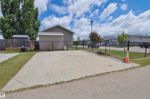 3000 Aspen Wynd, Leduc, AB 