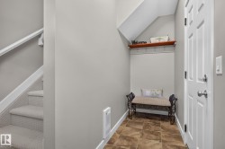 91 7293 SOUTH TERWILLEGAR Drive  Edmonton, AB T6R 0N5
