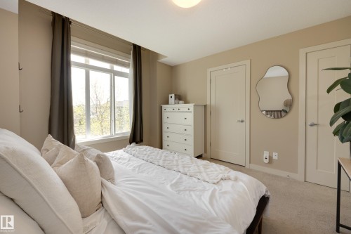 434 Chappelle Drive, Edmonton, AB - Indoor Photo Showing Bedroom