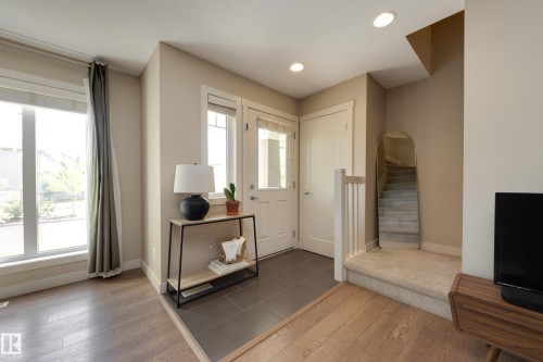 434 Chappelle Drive, Edmonton, AB - Indoor Photo Showing Other Room
