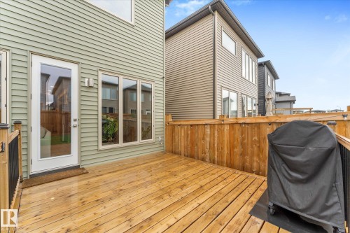 60 Gladstone Bend, Spruce Grove, AB 
