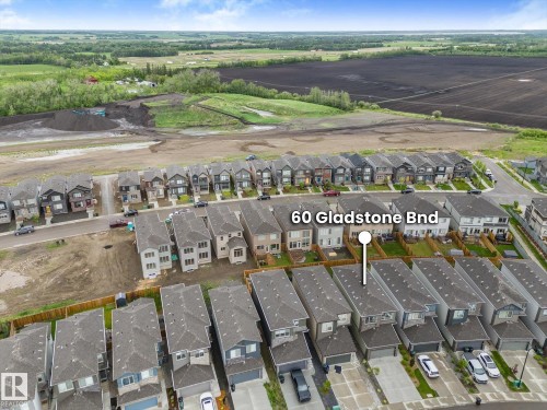 60 Gladstone Bend, Spruce Grove, AB 