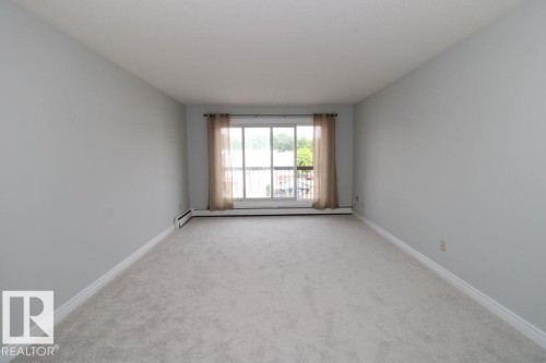 305 10725 111 Street, Edmonton, AB 