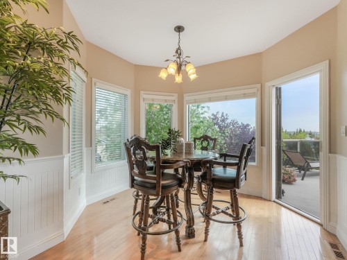 2 Everest Crescent, St. Albert, AB - Indoor Photo Showing Dining Room