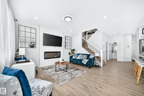 223 Rolston Wynd, Leduc, AB 