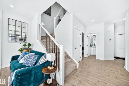 223 Rolston Wynd, Leduc, AB 