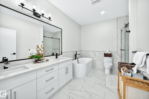 223 Rolston Wynd, Leduc, AB 