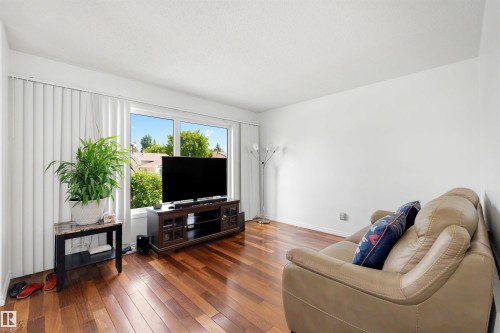 18661 61 Avenue, Edmonton, AB 