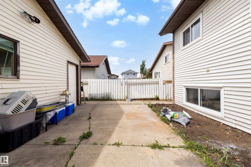 18661 61 Avenue, Edmonton, AB 