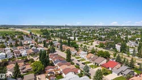 18661 61 Avenue, Edmonton, AB 