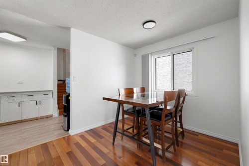 18661 61 Avenue, Edmonton, AB 
