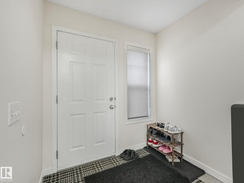 Entrance foyer - 18 230 Edwards Drive, Edmonton, AB 